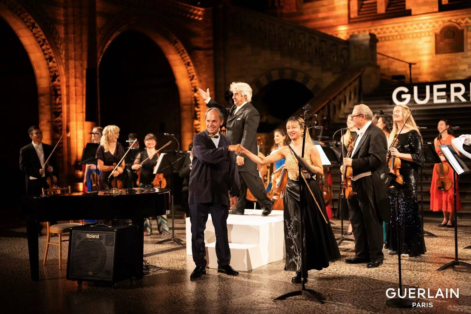 Mark Chait — Oxford Philharmonic, Natural History Museum London
